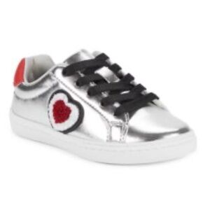 Hoo Shoes Metallic Silver Red Patch Heart Sneakers Girls Size 11 Lace-Up